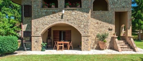 Agriturismo Il Poggio, Casa Pietra