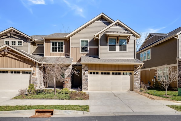 Welcome to Sweet Birch Commons!