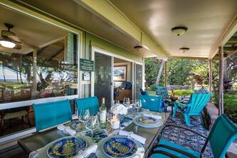 BEACHFRONT HOUSE KIHEI, MAUI..TRUE HAWAIIAN HOME 1960's
