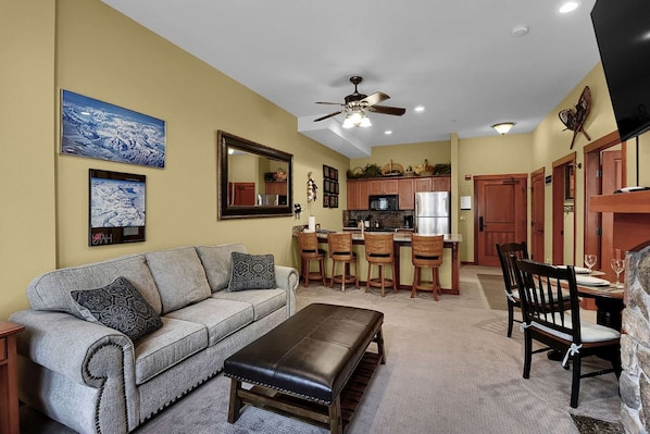 Updated decor and furnishings make this condo a favorite among guests.