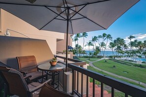 Private balcony with a side of the beach