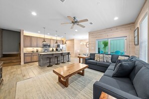 1 Hammock Dunes J Living Room