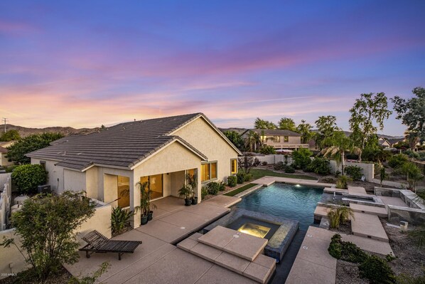 Private Backyard Pool/SPA