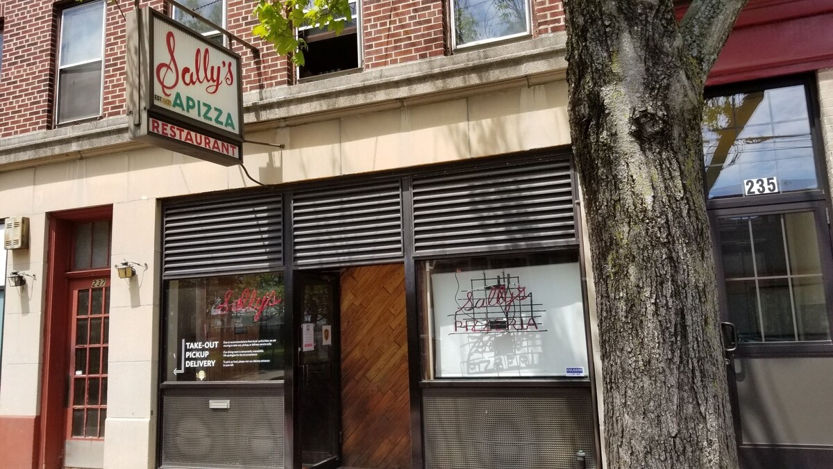 Lovely 2BR apt. by Wooster Sq.- great location!