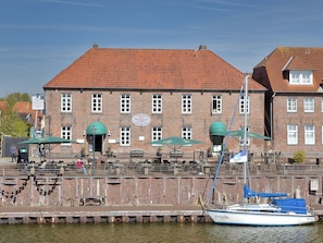 Hotel Packhaus, (Hooksiel), LHS 06255-Hotel Packhaus