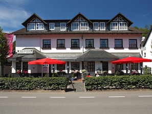 Gasthaus Mester, (Lennestadt), LHS 08461