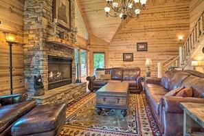 Living Room | Free WiFi