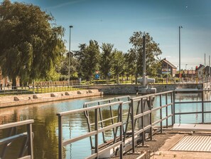 Water, Waterway, Canal, Sky, Tree, Urban Area, Architecture, River, Channel, Leisure