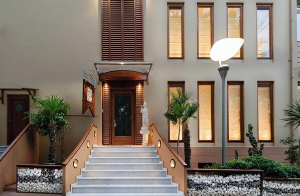 Front of property – evening/night