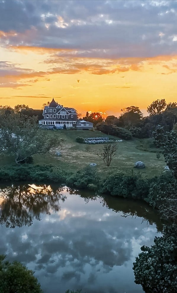 House, pond and setting