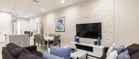 Spacious & Comfortable areas to enjoy with family!