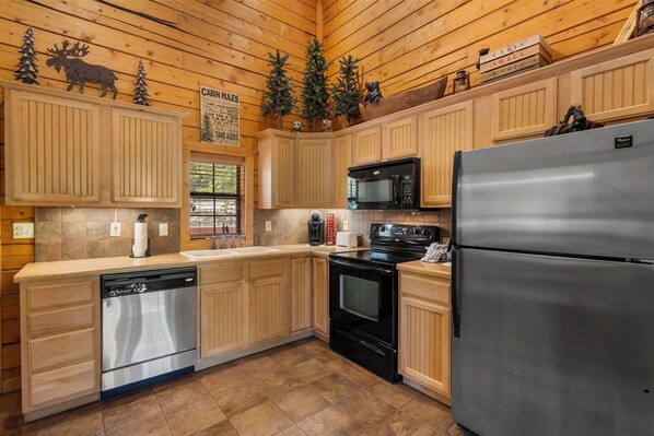 Full Kitchen