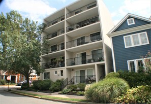 2 Bedroom Condo located on third floor right side on quiet street of Sussex.  
