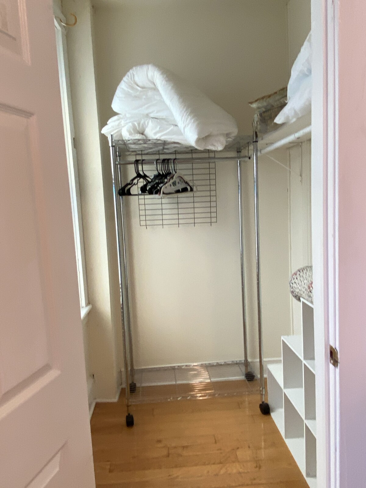 Charming 2nd Floor Haven
