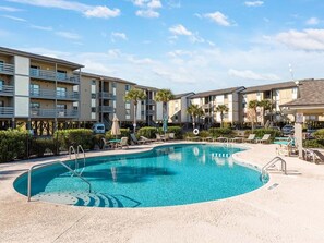 Lighthouse Point Pool