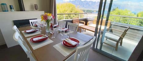 Dine in with the Remarkables View