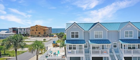 Good Day Sunshine with Swim Spa