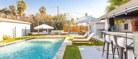 Escape the Desert sun and cool off in this Amazing pool