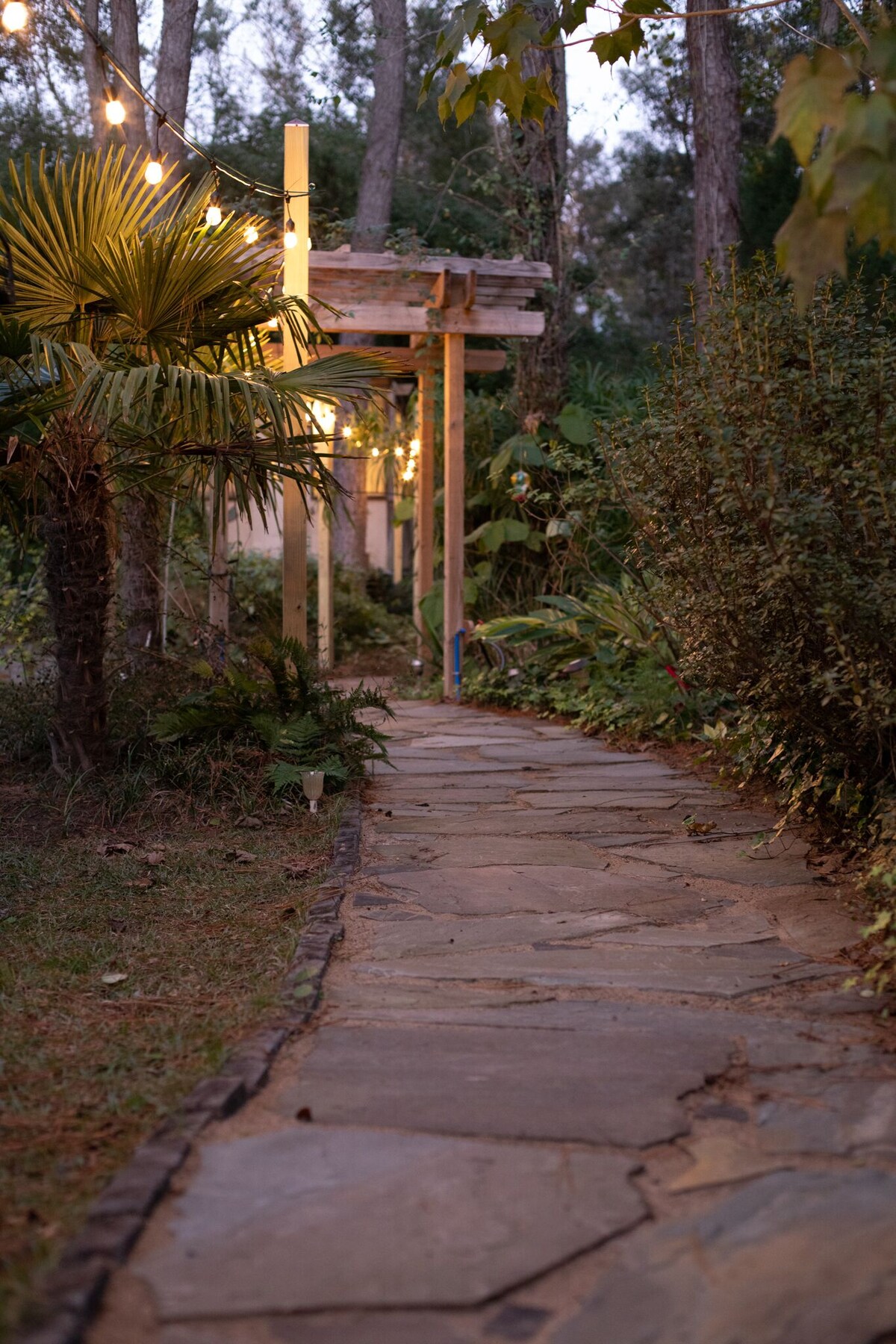 Sailors Rest: Pool & Sauna, Tropical Island Oasis, Fireplace, Kid-Friendly