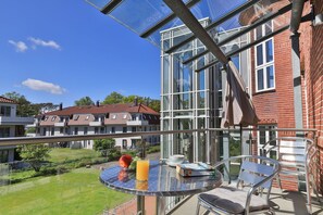 Villa Höger Whg. 08 - Blick auf den überdachten Balkon