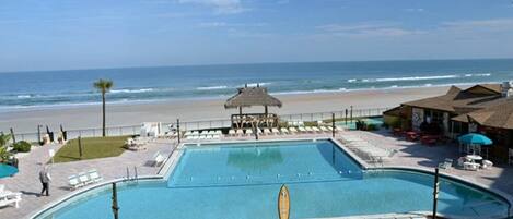 Main pool and Deck (Tiki grill on right)