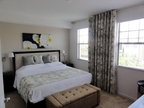 1 Bedroom/Den Condo:
King size bed!  Hotel style