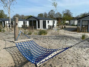 Eigentum, Haus, Grundeigentum, Zuhause, Öffentlicher Raum, Netz, Baum, Hütte, Freizeit