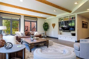 Living Room - Summer