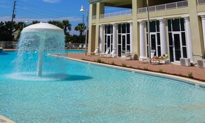 Splash Fountain at Ariel Dunes I