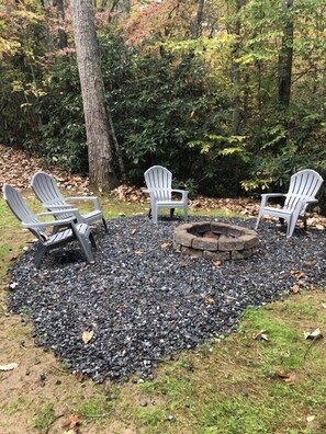 Relaxing fire pit area