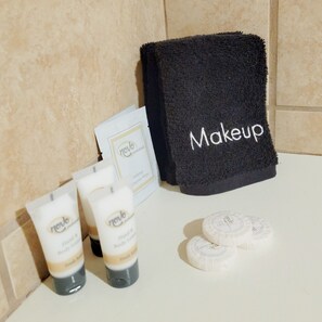 toiletries