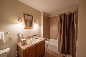 Flooring, Floor, Hardwood, Indoors, Curtain