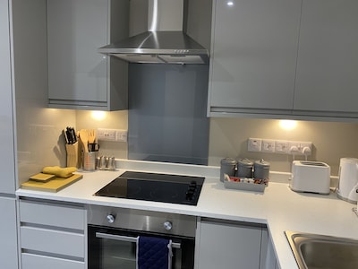 Marie’s Serviced Apartment C, 1 Bedroom City Stay (Free Parking)