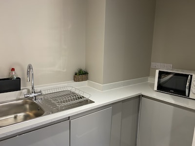 Marie’s Serviced Apartment C, 1 Bedroom City Stay (Free Parking)