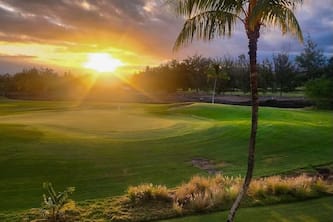 Fairway Villas-2 Bed/2 Bath Lots of updates! Close to golf, shopping, and ocean