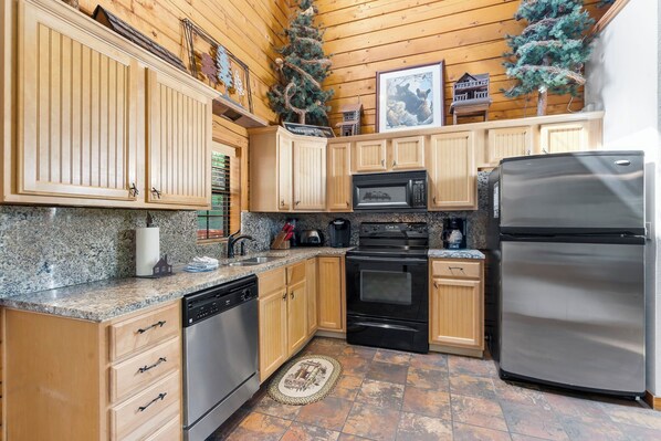 Full Kitchen