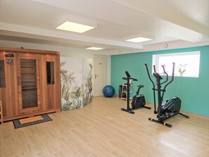 Salle de fitness et sauna1