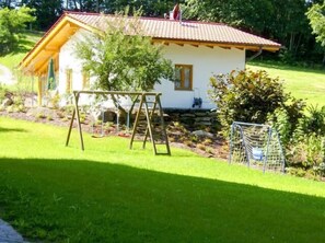 Ferienhaus mit Terrasse-Garten