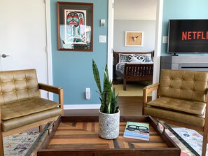 Open Living Space - Stylish & Comfortable with abundant natural light.