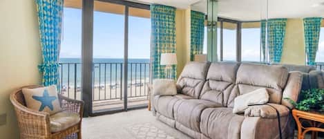 Summit 4A is a corner condo offering spectacular ocean views!