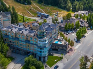 Exterior - Le Chamois