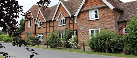 Chilton House - Grade 2 Listed. Rutherford is top right 