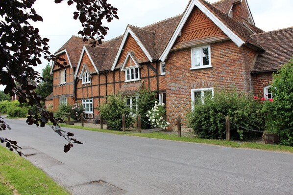 Chilton House - Grade 2 Listed. Rutherford is top right 