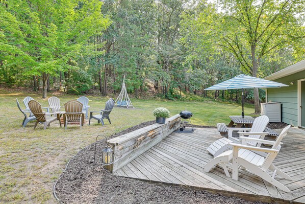 Black River Falls Vacation Rental | 3BR | 2BA | 2,200 Sq Ft | 2 Stairs Required
