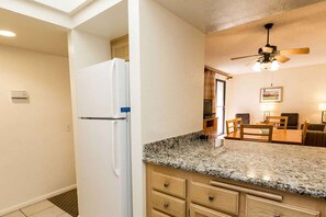 Breakfast bar area.