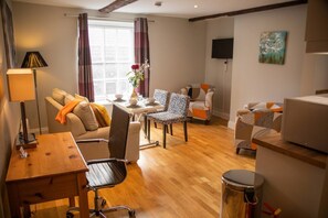 Managed by Stay Norwich Apartments 17 Colegate.  