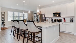 Kitchen (Angle)
