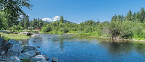 Nestled on the Wenatchee River