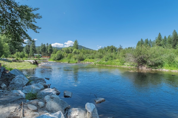 Nestled on the Wenatchee River