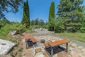 Seasonal Propane Fire Pit